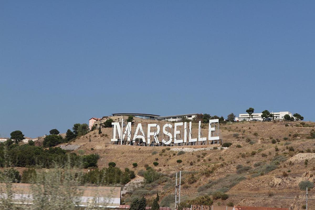 Jolie Studio En Rez De Jardin A L'Estaque Mourepiane Марсель Екстер'єр фото